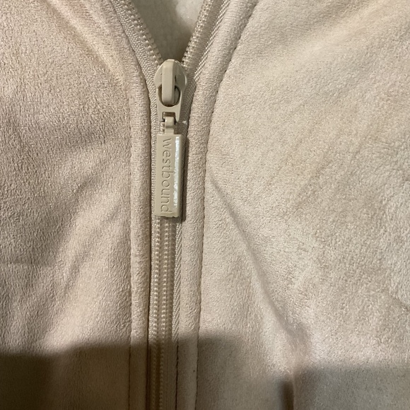 🌸Westbound Woman Faux Suede Hooded Jacket with Sherpa Lining🌸 - Picture 3 of 7